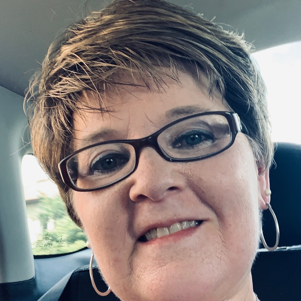 Meet your Posher, Kimberly